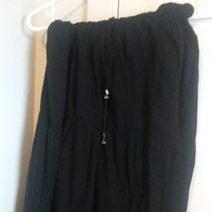 Black skirt with elastic band